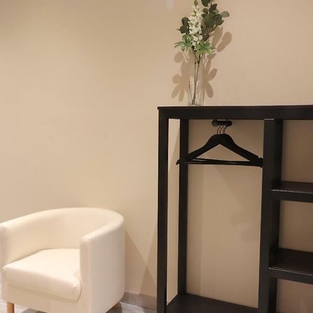 Apartamentos Turisticos Desiree อาเรวาโล ภายนอก รูปภาพ