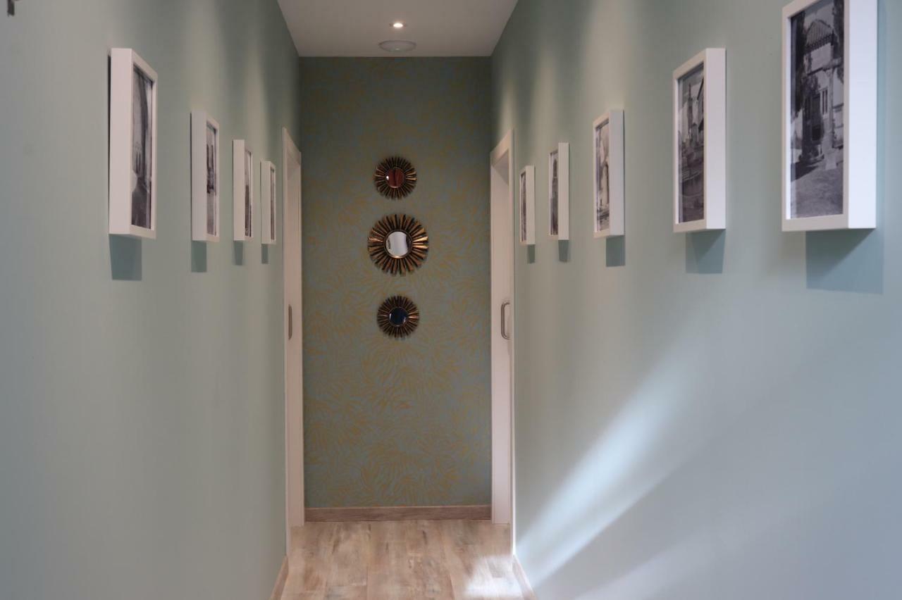 Apartamentos Turisticos Desiree อาเรวาโล ภายนอก รูปภาพ