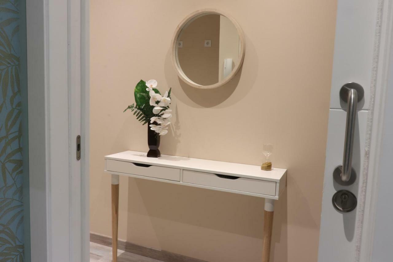 Apartamentos Turisticos Desiree อาเรวาโล ภายนอก รูปภาพ