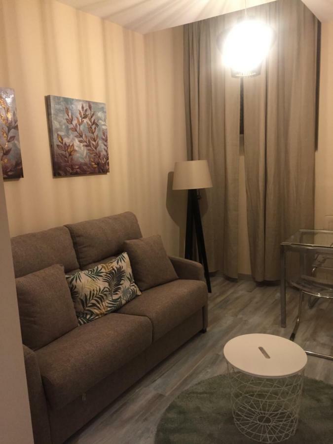 Apartamentos Turisticos Desiree อาเรวาโล ภายนอก รูปภาพ